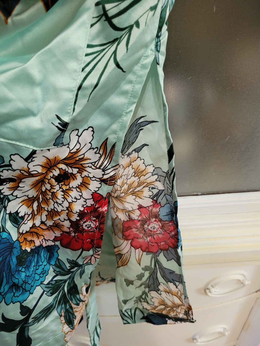 iris Mint Floral Satin Robe with Red, Blue & Cream Blooms Small - Picture 5 of 8